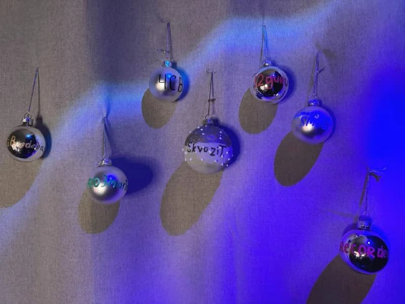 у нас на стриме уже новогоднее настроение🖤🎄🎄